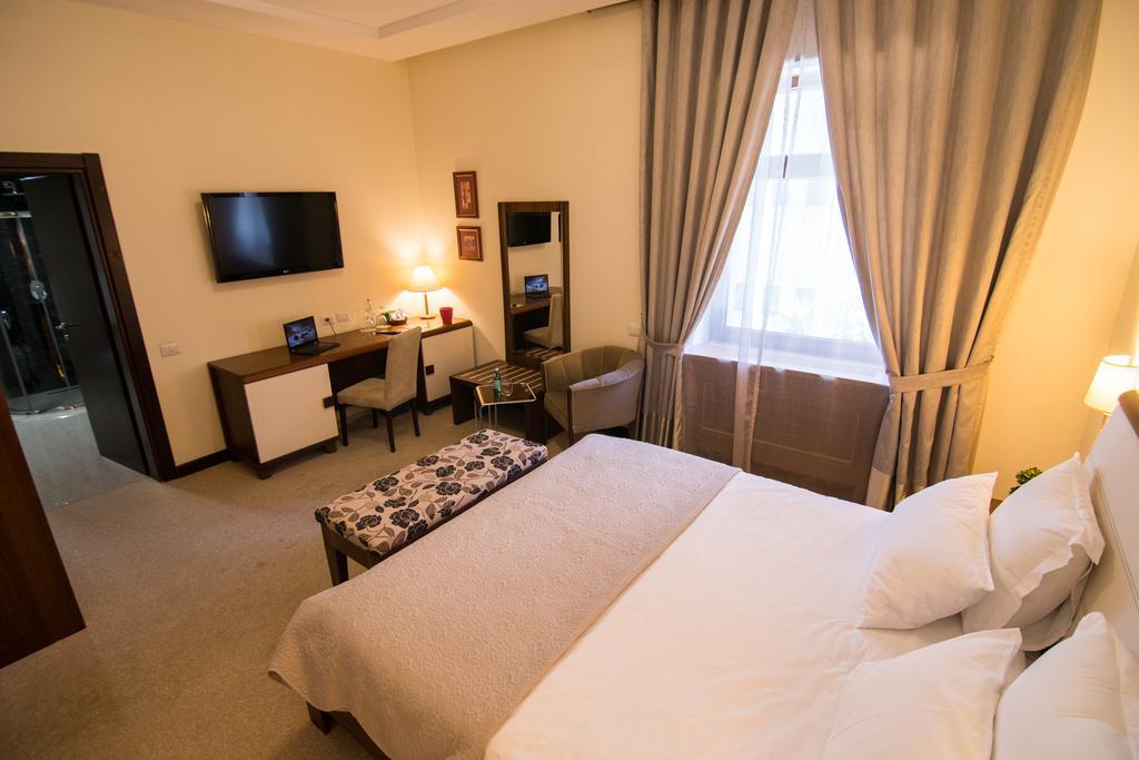Boutique Hotel Kotoni Tiranë Eksteriør bilde