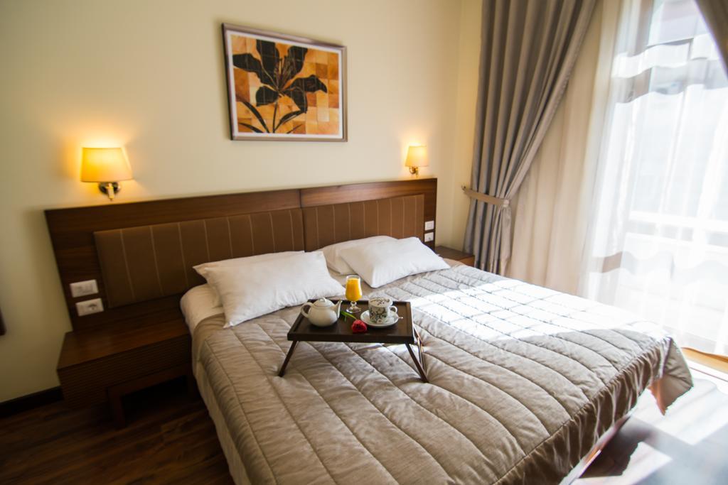 Boutique Hotel Kotoni Tiranë Eksteriør bilde